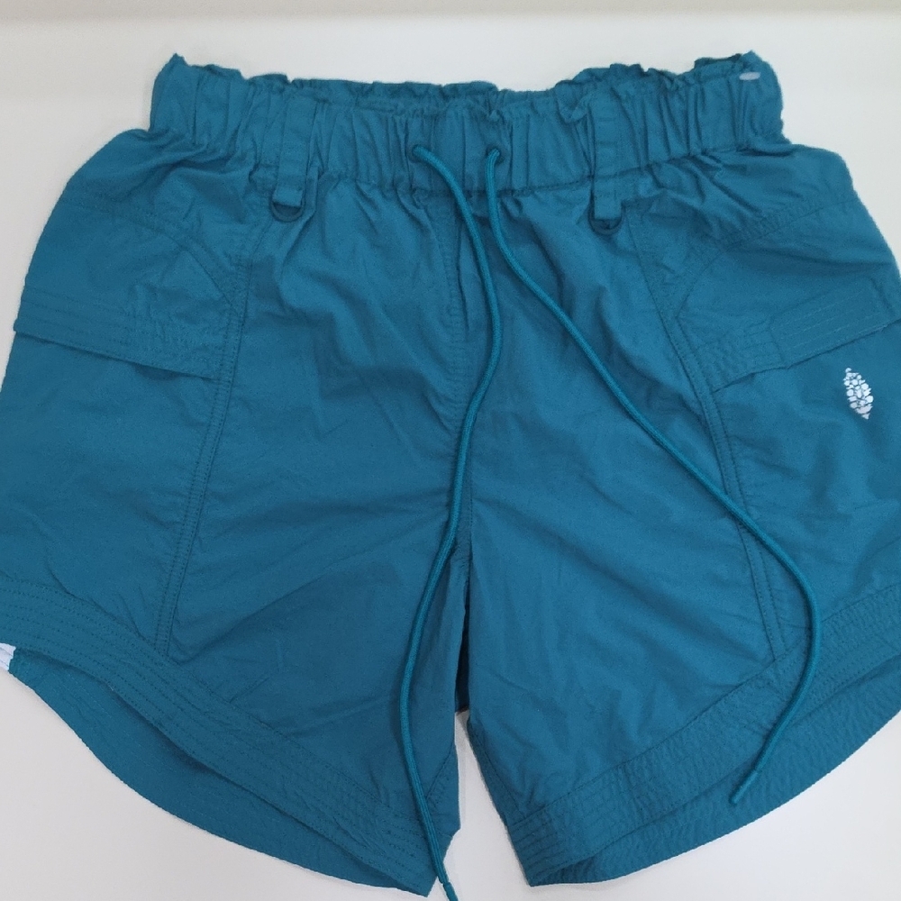 FP Movement By Free People Turquoise shorts  with cargo pockets, Size S, NWOT - Picture 3 of 16